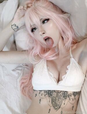 Sierra Crystal Nude  Leaks 8 Photos