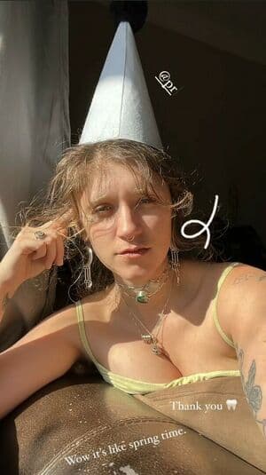 Sierra Ferrell Nude  Leaks 9 Photos