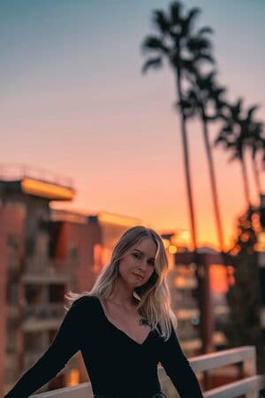 Sonja Reid Nude  Leaks 3 Photos