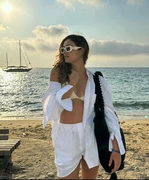 Sophie Charlotte Nude  Leaks 10 Photos