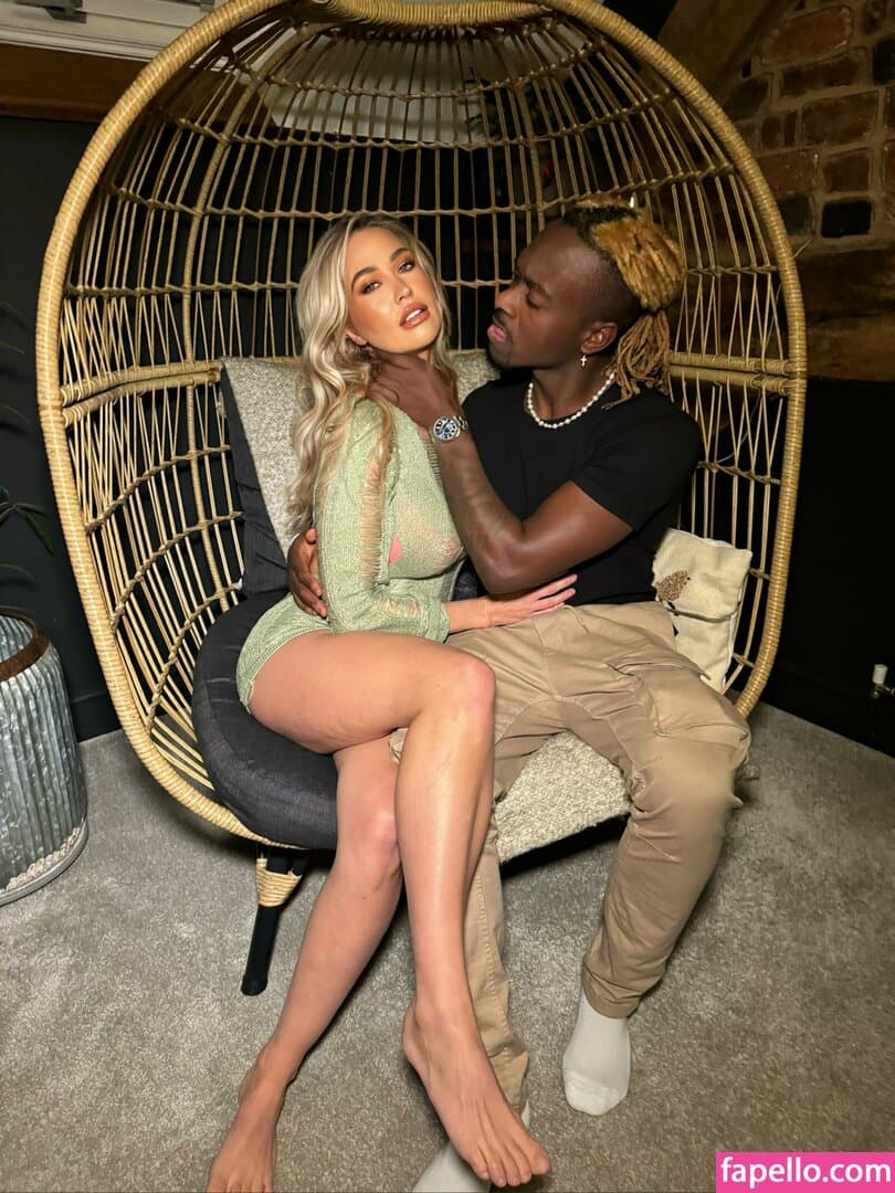 Click to view full size Sophie Reade Nude OnlyFans Leaks 9 Photos