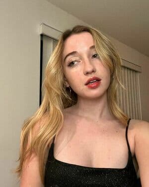 Stacey Ryan Nude  Leaks 3 Photos