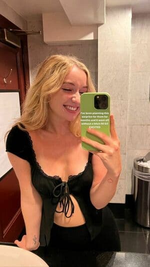 Stacey Ryan Nude  Leaks 3 Photos