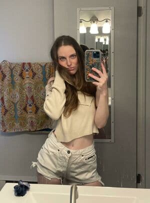 Stella Hayes Nude  Leaks 13 Photos