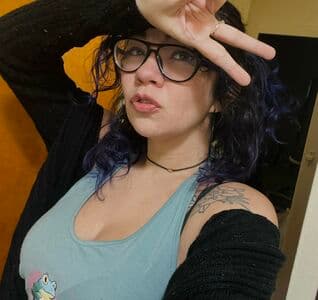 Tiffany Lockheart Nude  Leaks 4 Photos