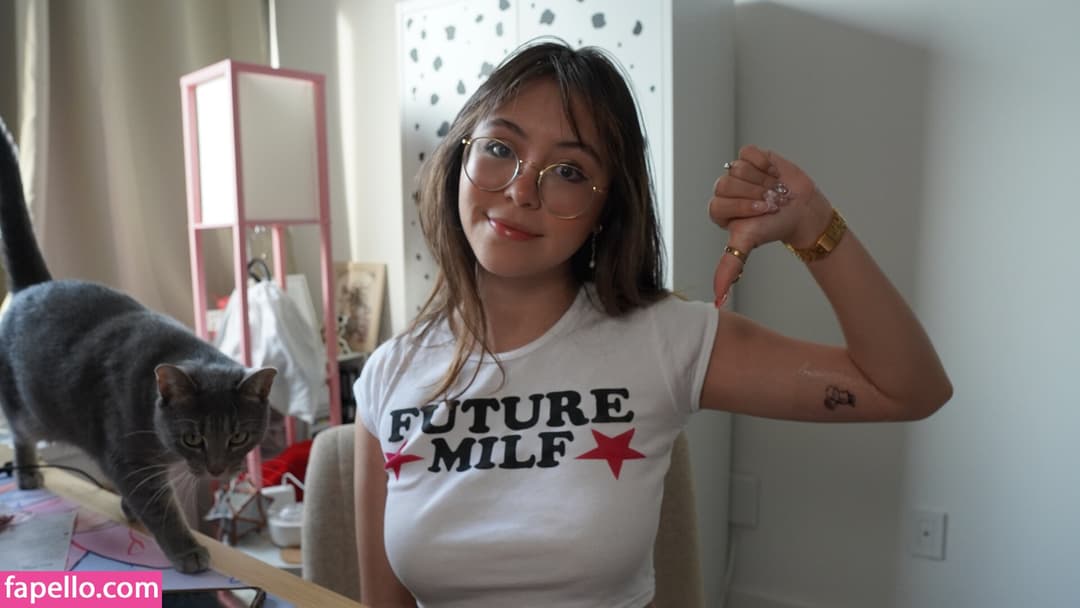 Tiptoe Tingles Nude  Leaks 6 Photos