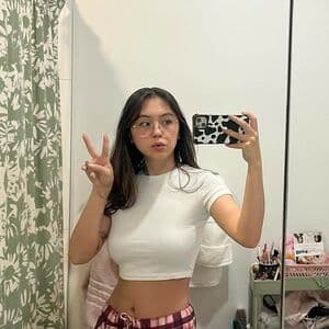 Tiptoe Tingles Nude  Leaks 5 Photos