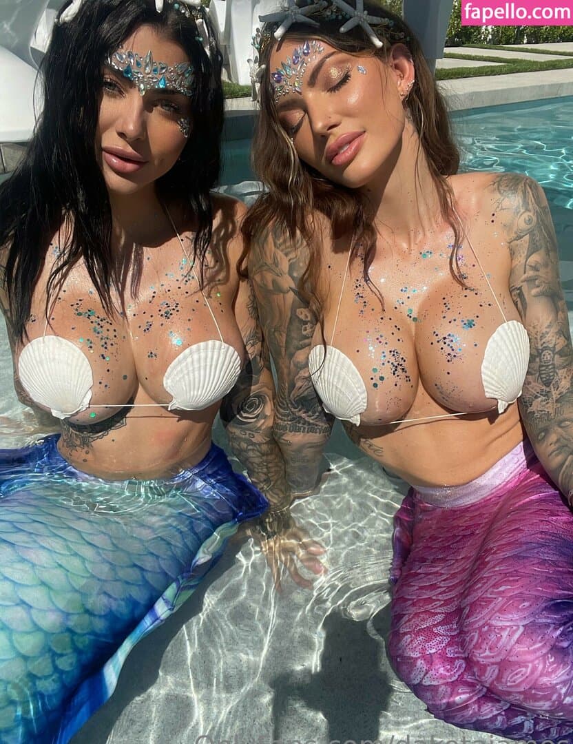 Viking Barbie Nude  Leaks 3 Photos