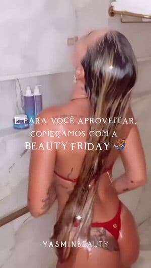 Yasmin Brunet Nude  Leaks 2 Photos