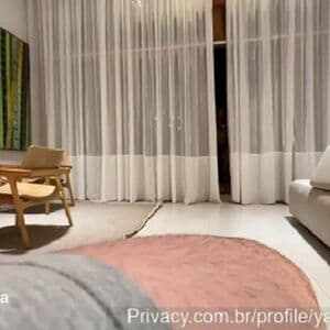 Yasmin Mineira Nude  Leaks 7 Photos