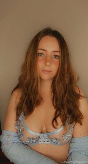 Click to view full size Zoe Bishop Nude Leaks 40 Photos