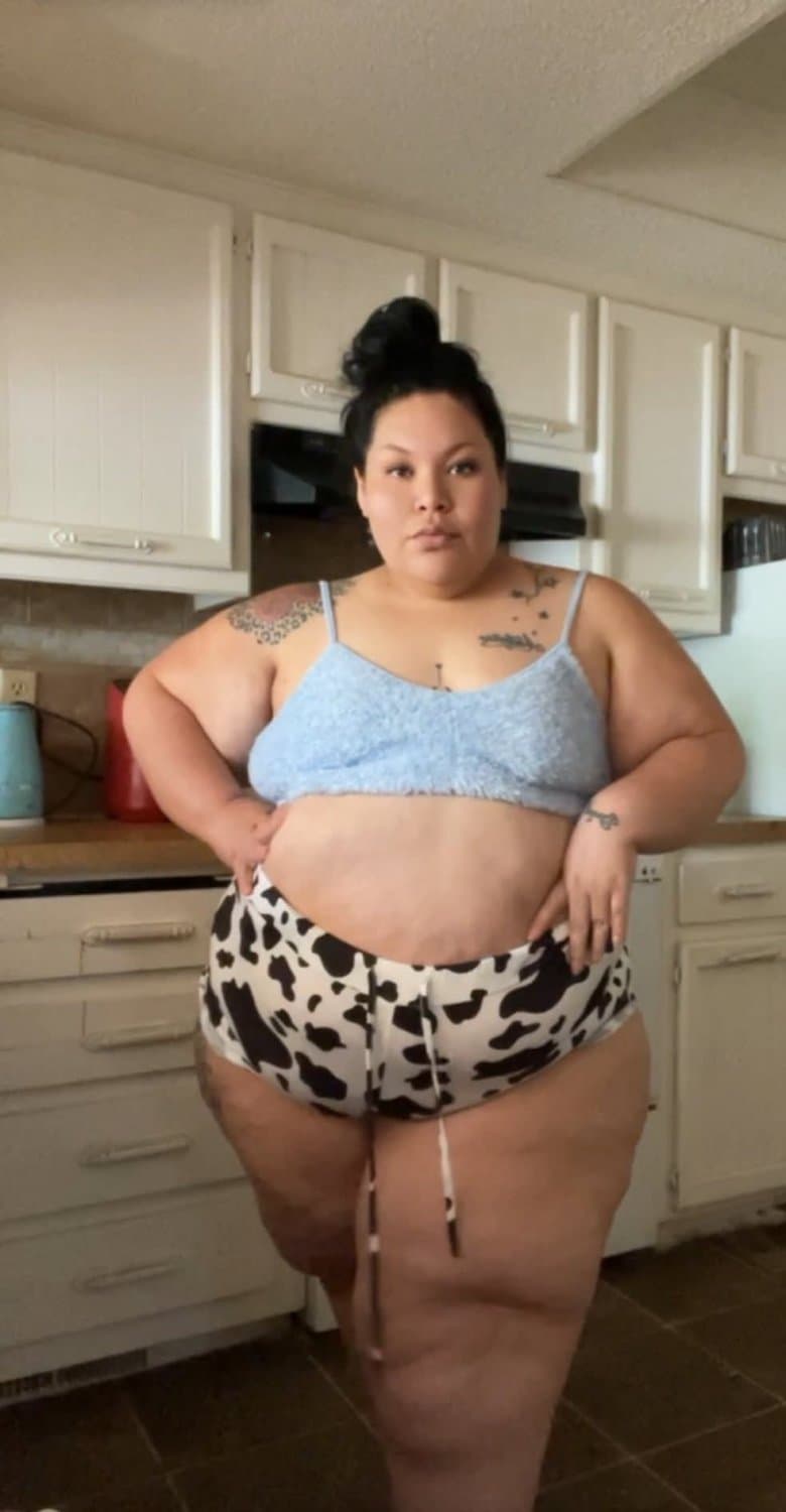 MASSIVE HUGE THICK BIG OLE BOOTY ASS SSBBW LATINA