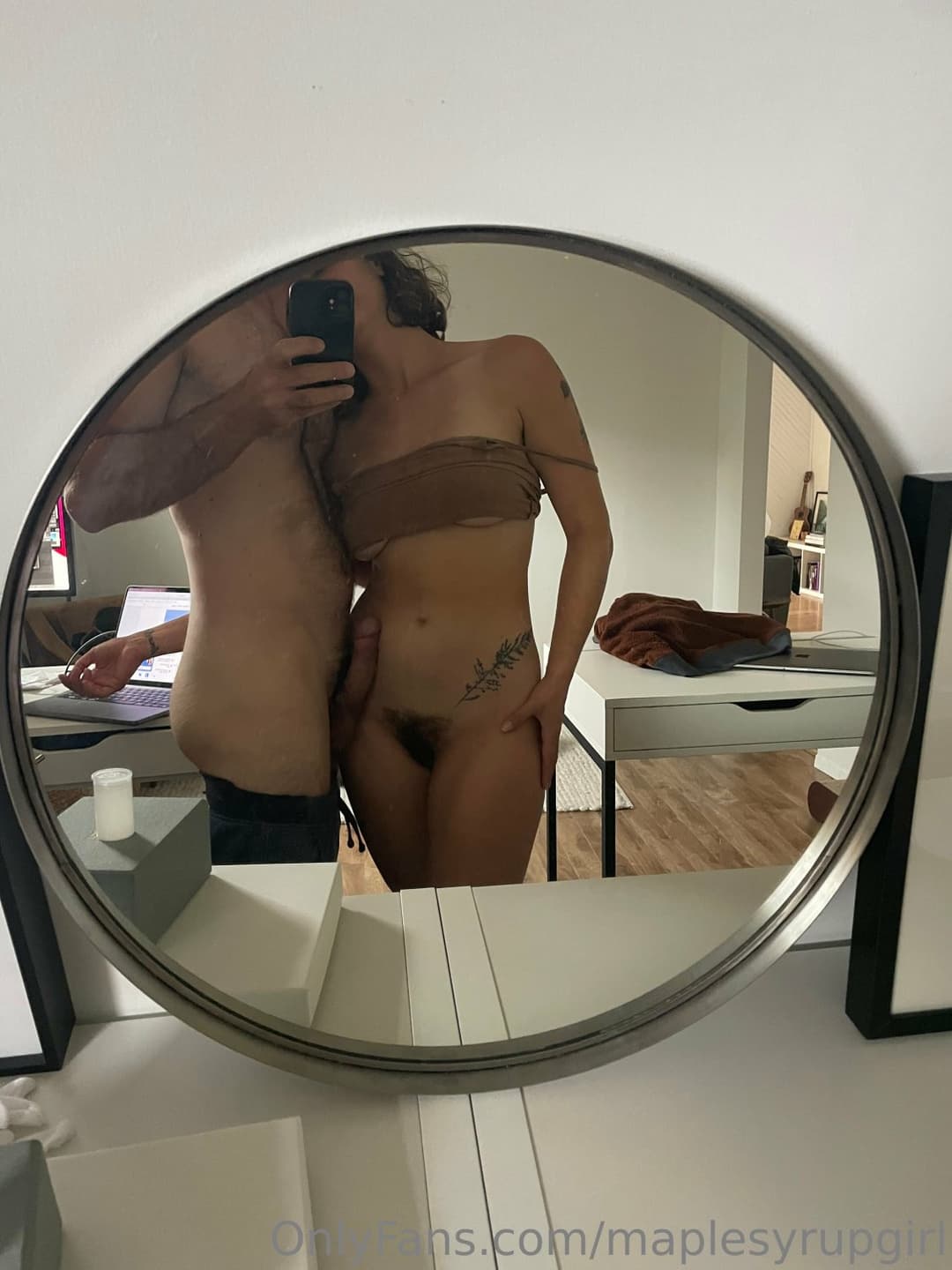 Maple: Fit, Hairy, Armpits, Sweaty