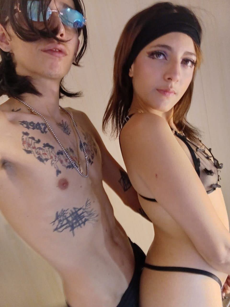 a few spankings and leave the hand marked on the ass does not hurt.?