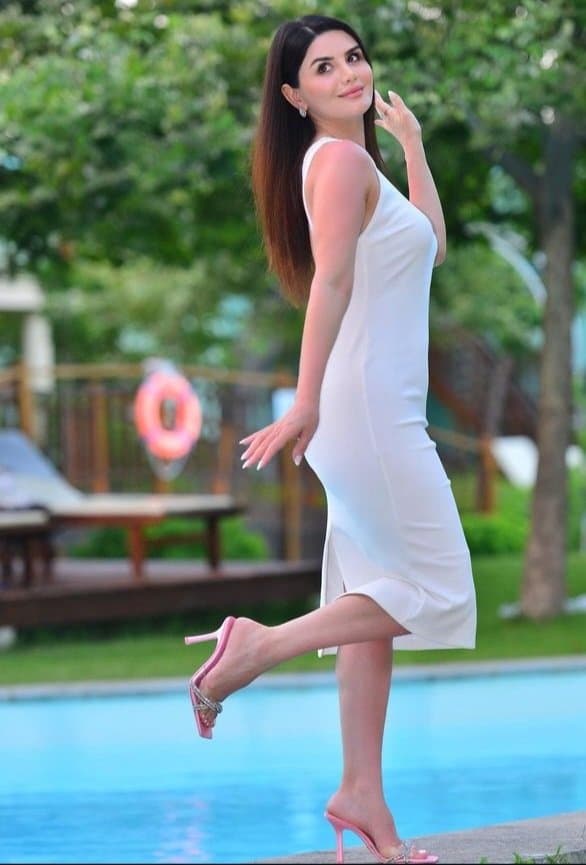 Sexy glamour feet pedicure woman