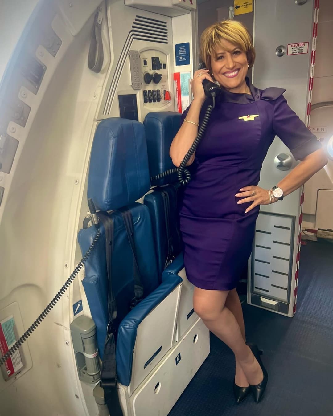 Thick Gilf flight attendant 3