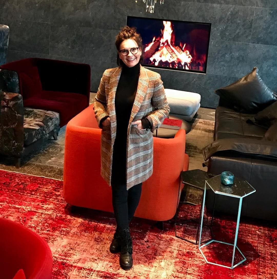 German thicc elegant gilf ❤️❣️???