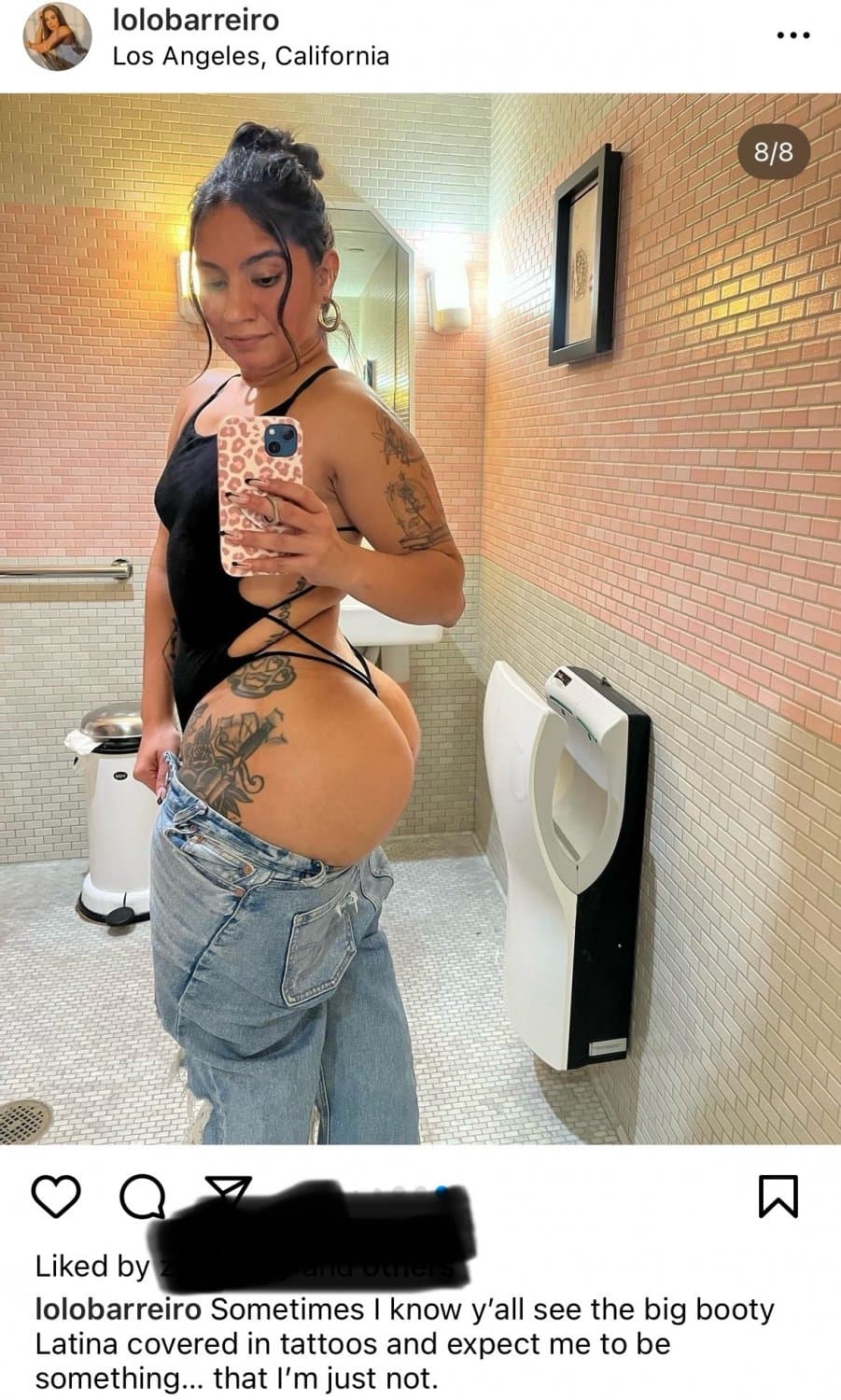 Big booty Latina covered in tattoos: IG: lolob@řřéíro