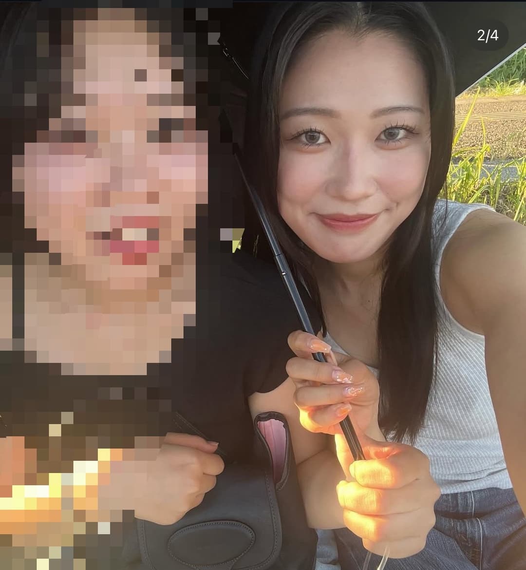 Crazy Japanese Girl shows feet in India loves indian men cheats on me in India