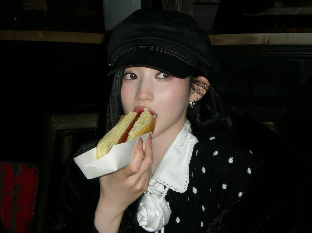 Babymonster ASA cum food