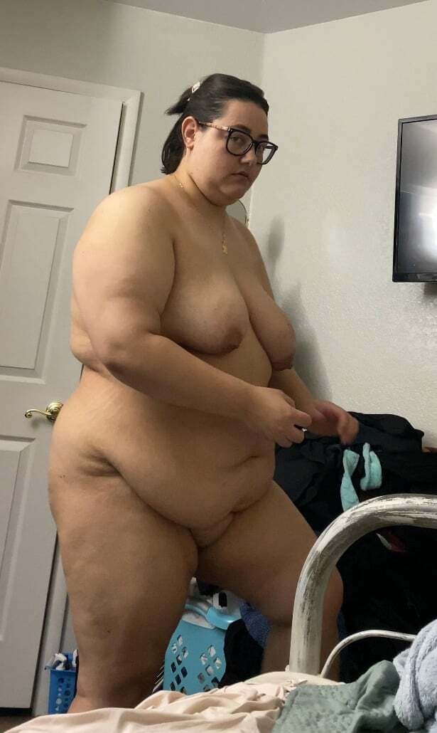 Caitlin B in all her chubby, cuddly, naked glory