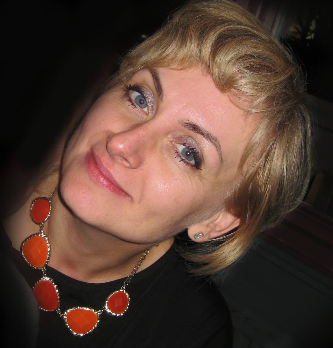 Caroline Polish outdoor blowjob