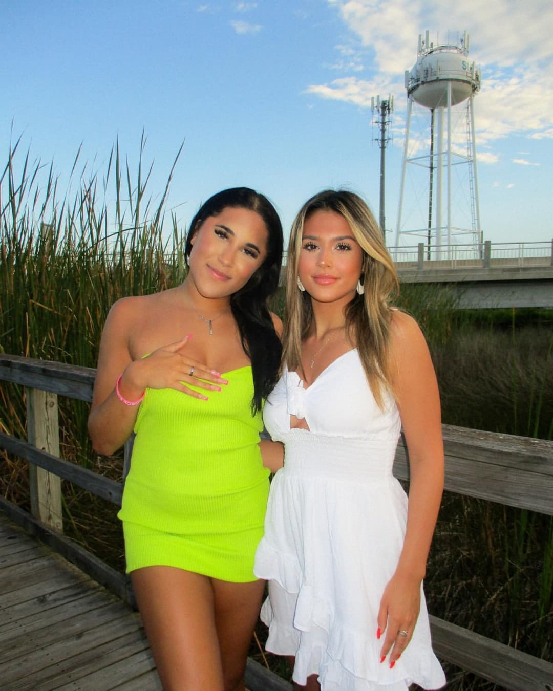 Isabella the slut kik:stephenward217 for more of this piece of ass