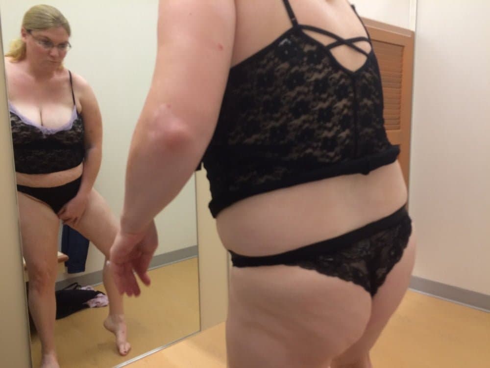 Click to view full size Janna sexy Pa slut wife with giant tits