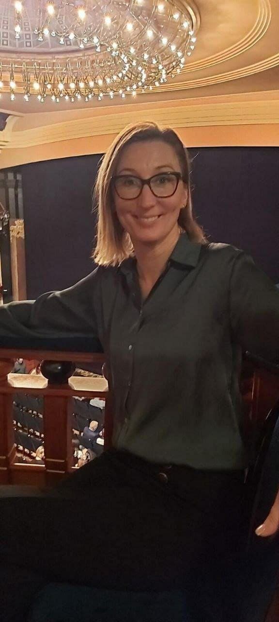 Betty Hungarian Wife