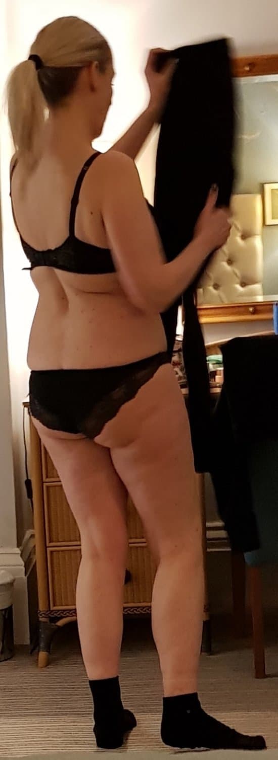 Mature UK Drunk Slut Hotel Room Candids