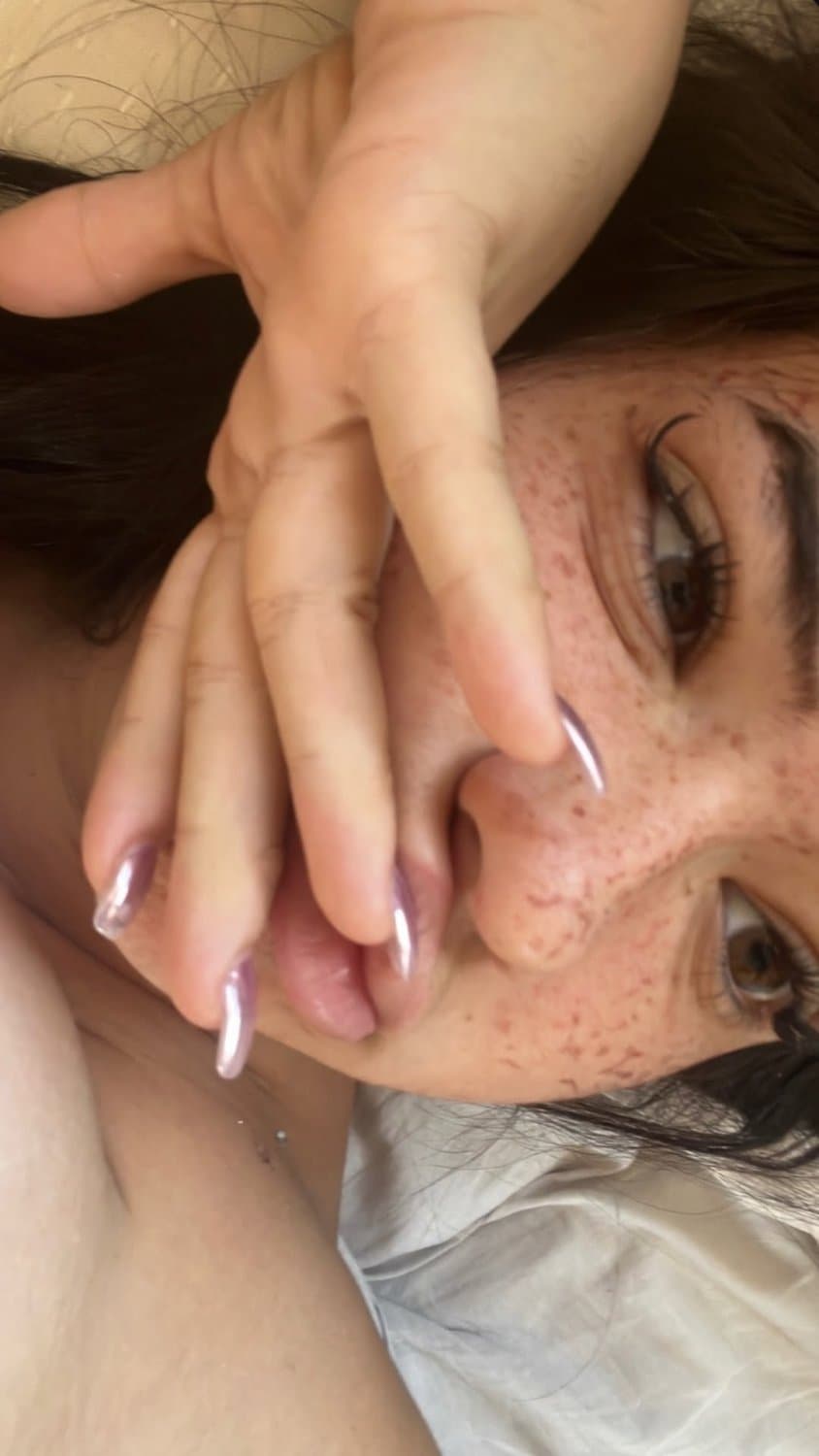 *21 años tiene esta hembra tetona