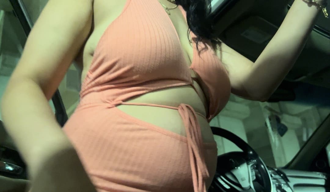 Creep shot of my aunt fat ass a couple days ago