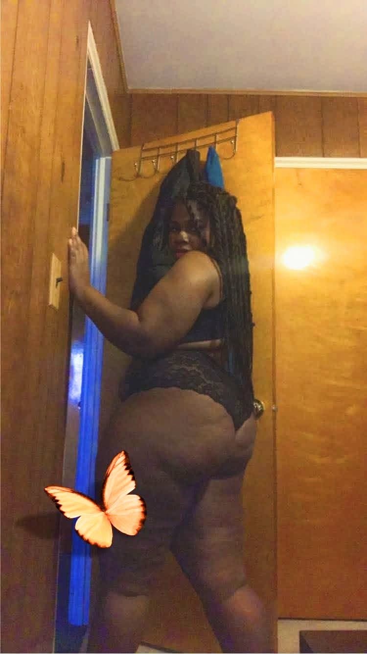 DSL CHOCOLATE EBONY BIG ASS BBW SSBBW PYT GOONER MATERIAL