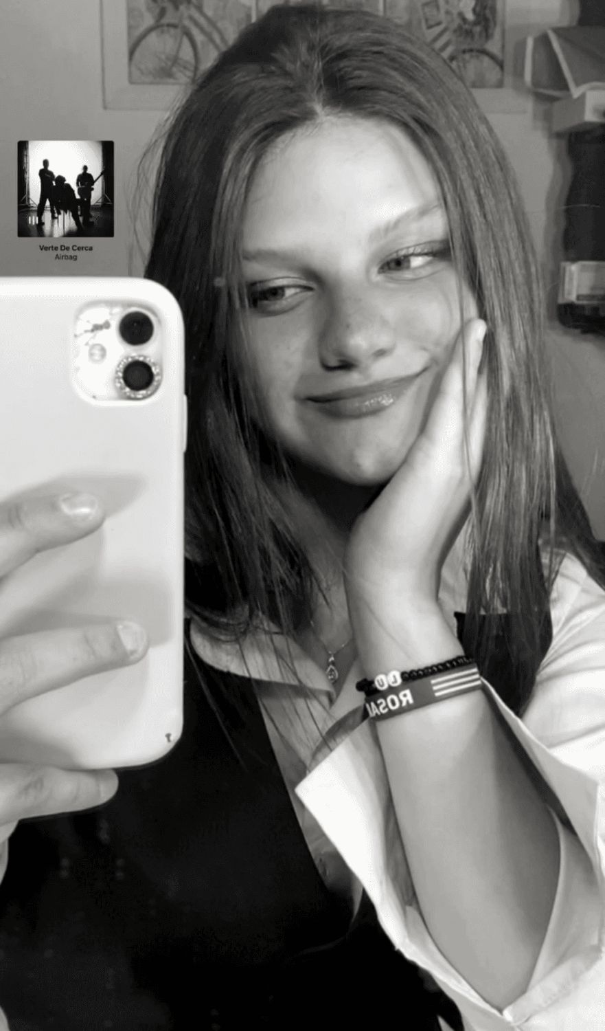 Luz pendeja virgen casi ilegal