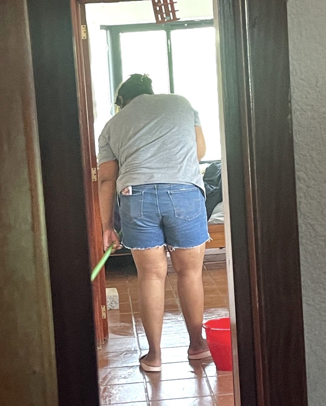 Fucking the cleaning lady down in México , she gotta feed the fam