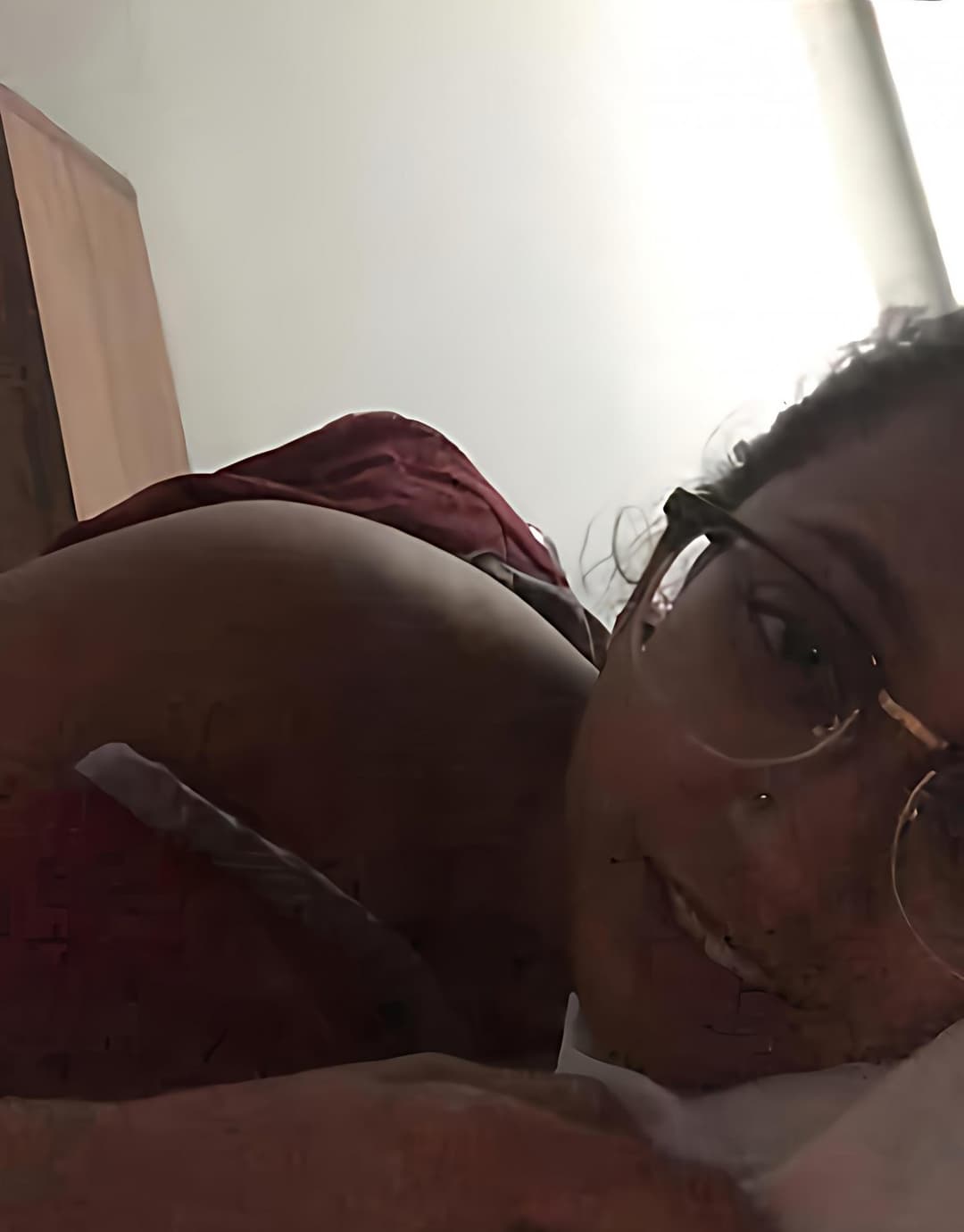 Curvy Singapore Army Girl Having Hot Phone Sex