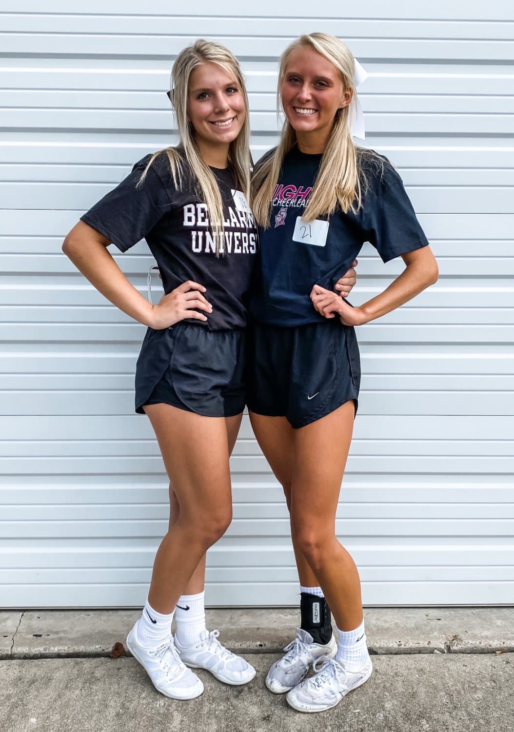 College Cheerleader Holland (Bikini)(Uniform)