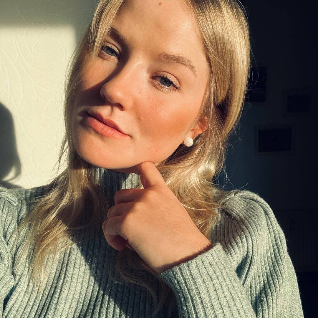 German cumslut Charlotte from Bremen, Germany