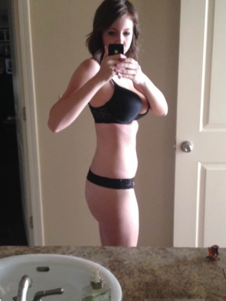 Click to view full size Dumb flat ass slut Rachel