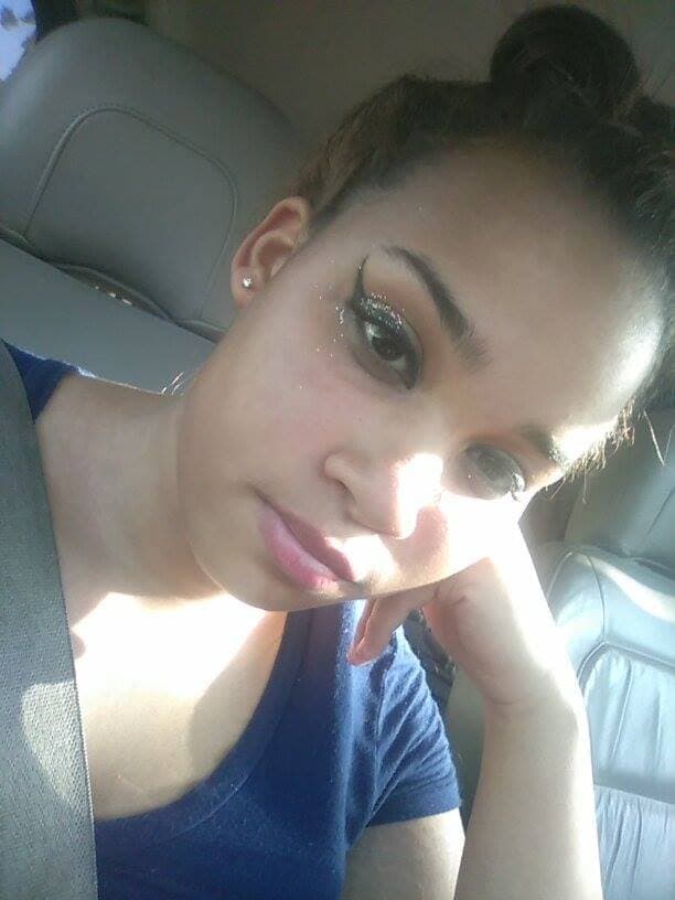 Ebony Girlfriend Fucks her Leaked Webslut Pussy Deep with Dildo and Makes Herself Cream and Squirt