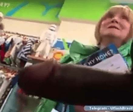 Having a conversation with a nice granny stranger