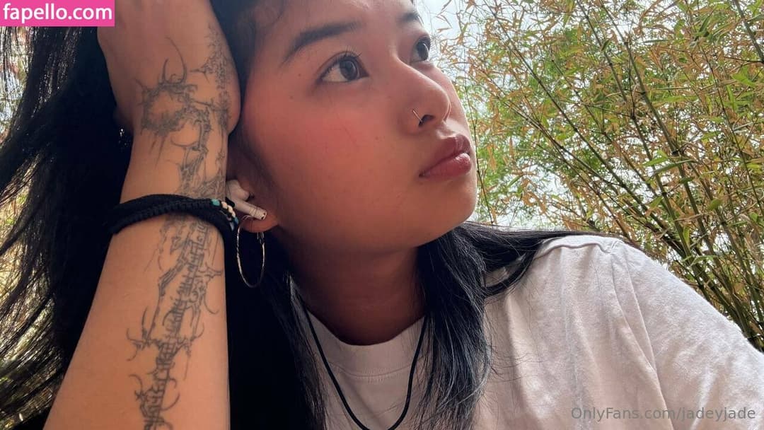 edajyedaj (mostly teases/previews)