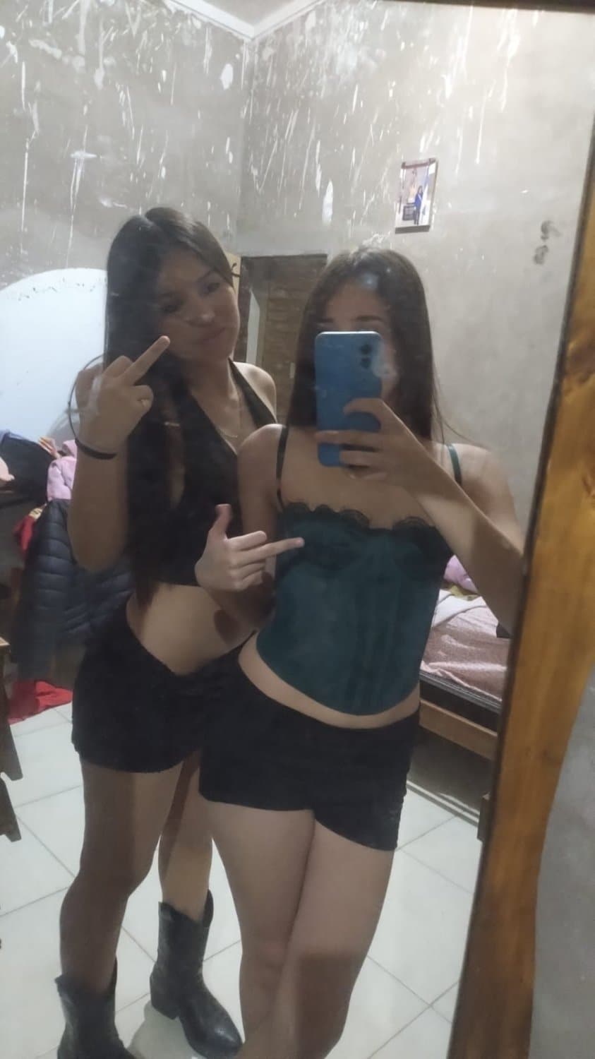 Nenas jovencitas colegialas