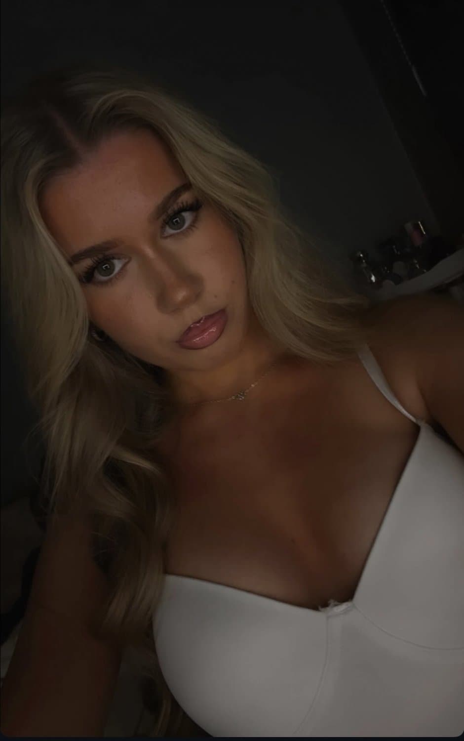 Dm me if you wanna talk dirty and goon to any of these hot sluts