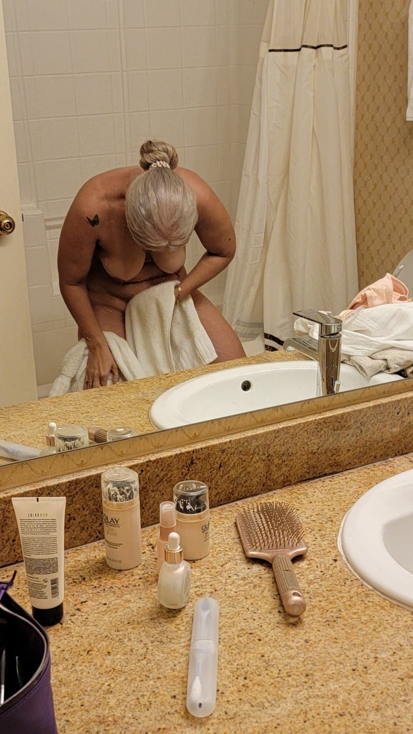 Cough unaware and exposed by cuck.