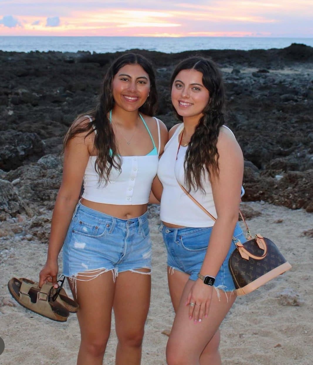 Which sister are you fucking first? Sophia on left or Alexa darker sister on right