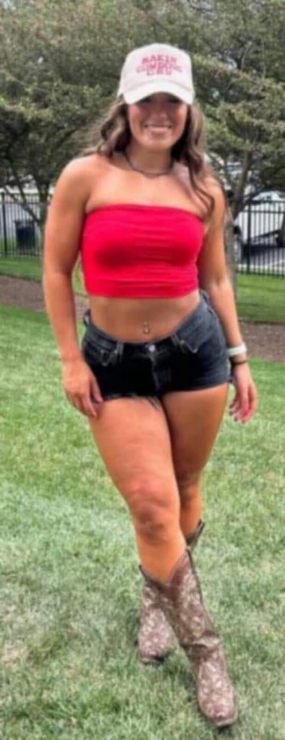 Kyra  Baker and her hot mom