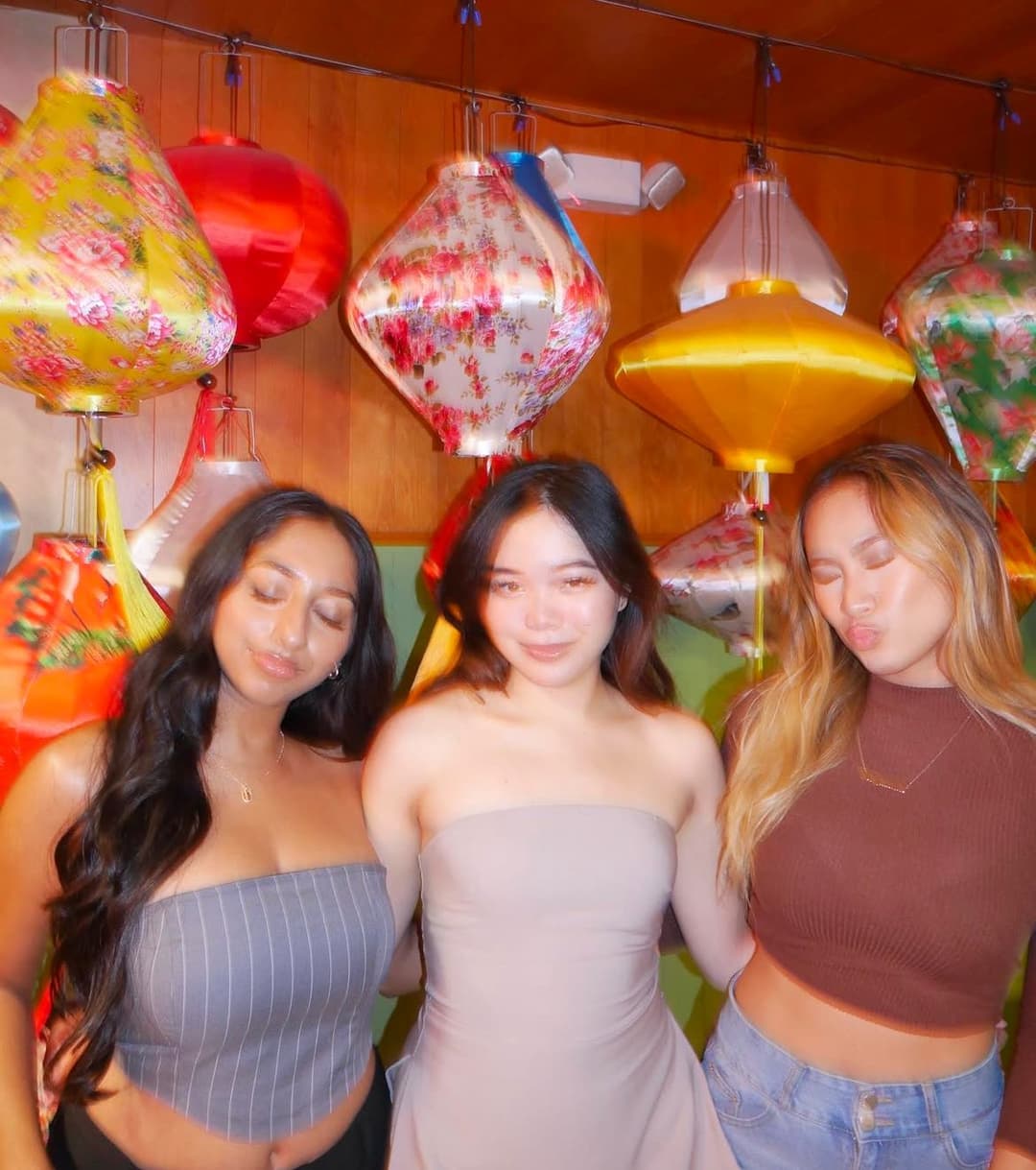 revazanak / revalicious - busty indian thot