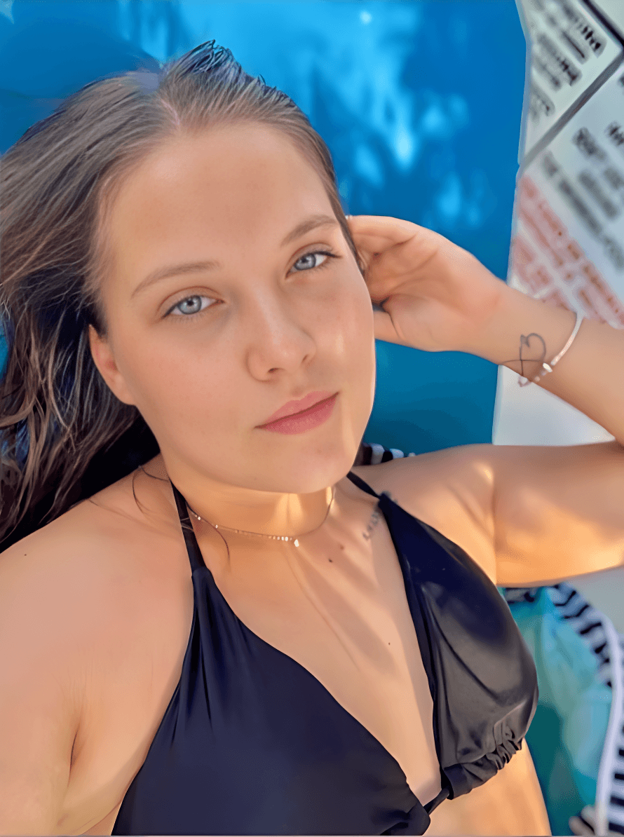 Click to view full size Cum Walk AI pt.5