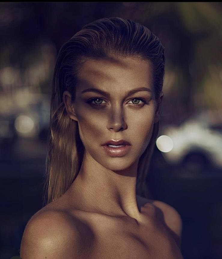 Fantastic busty bikini model fuck with boyfriend agent sextape